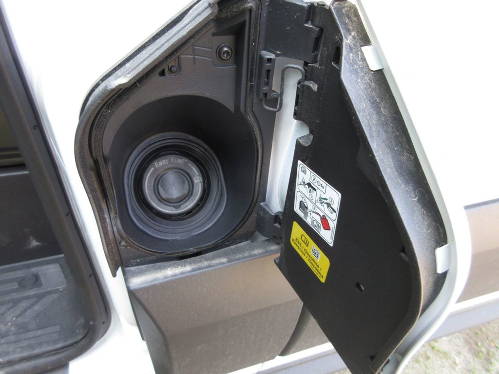 2025 Ford Transit Cargo Van in North Bay, Ontario - 14 - w1024h768px