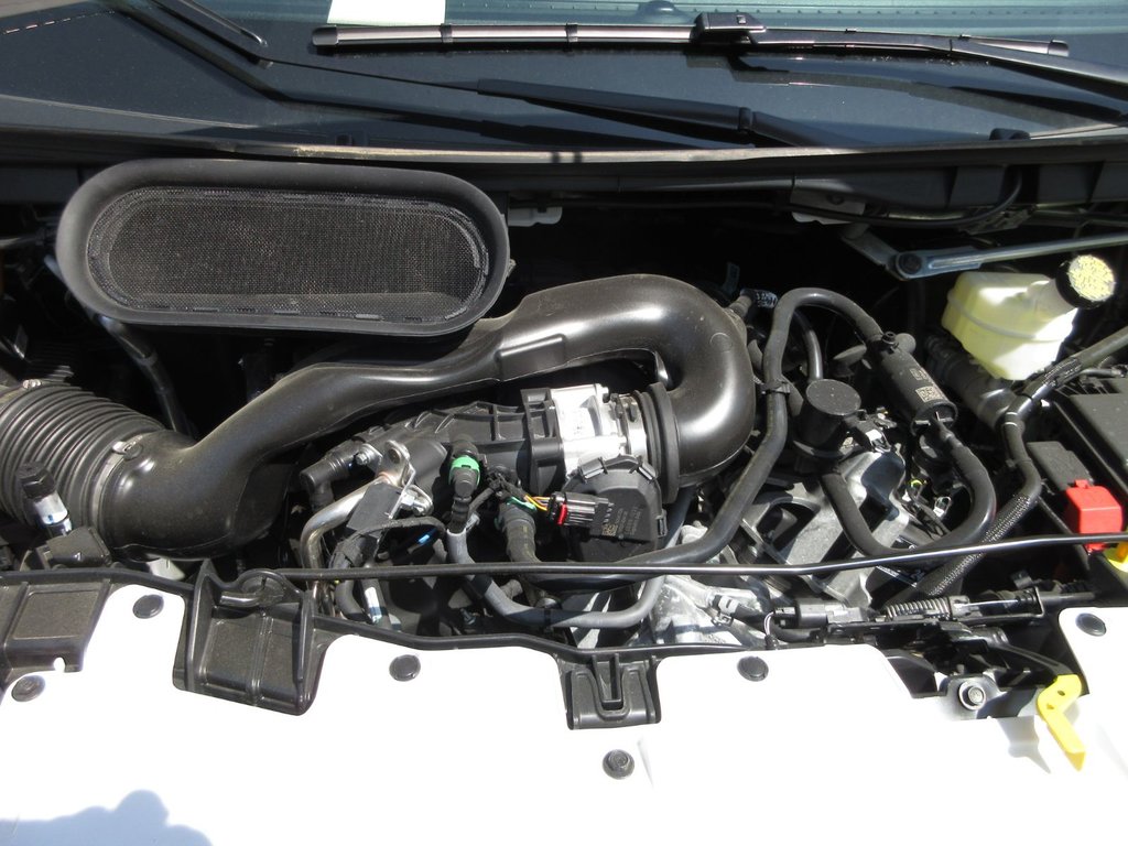 2025 Ford Transit Cargo Van in North Bay, Ontario - 9 - w1024h768px