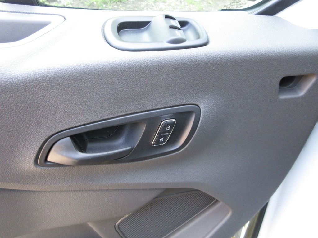 2025 Ford Transit Cargo Van in North Bay, Ontario - 21 - w1024h768px