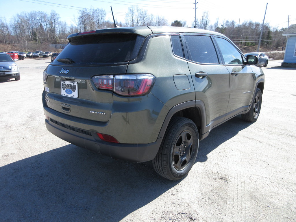 2021 Jeep Compass Sport in North Bay, Ontario - 5 - w1024h768px
