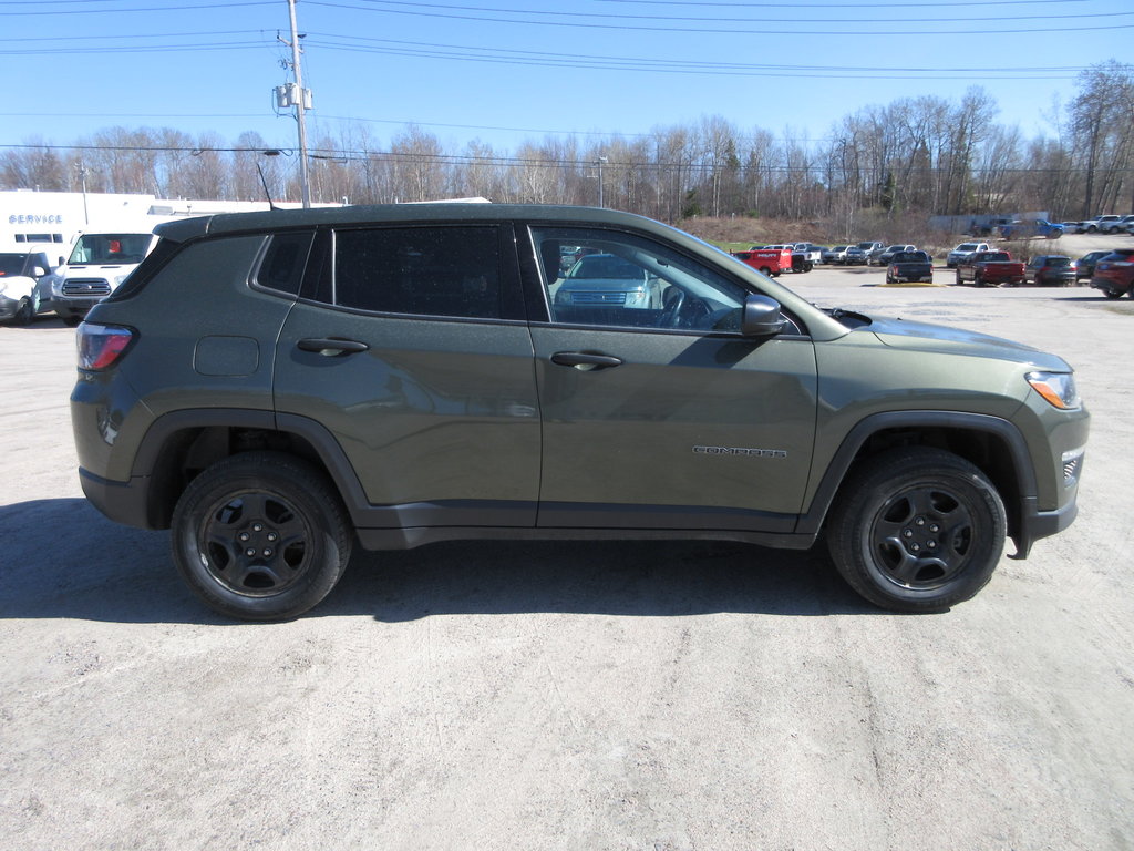 2021 Jeep Compass Sport in North Bay, Ontario - 6 - w1024h768px