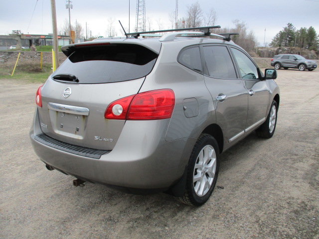 2013 Nissan Rogue S in North Bay, Ontario - 6 - w1024h768px