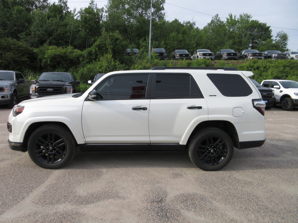 2020 Toyota 4Runner in North Bay, Ontario - 2 - w1024h768px