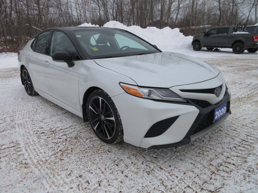 2020 Toyota Camry XSE in North Bay, Ontario - 7 - w1024h768px
