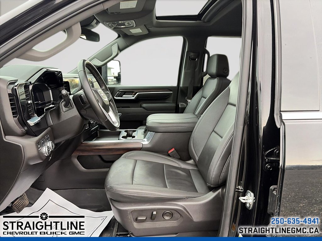 2025 GMC Sierra 3500HD SLT-7