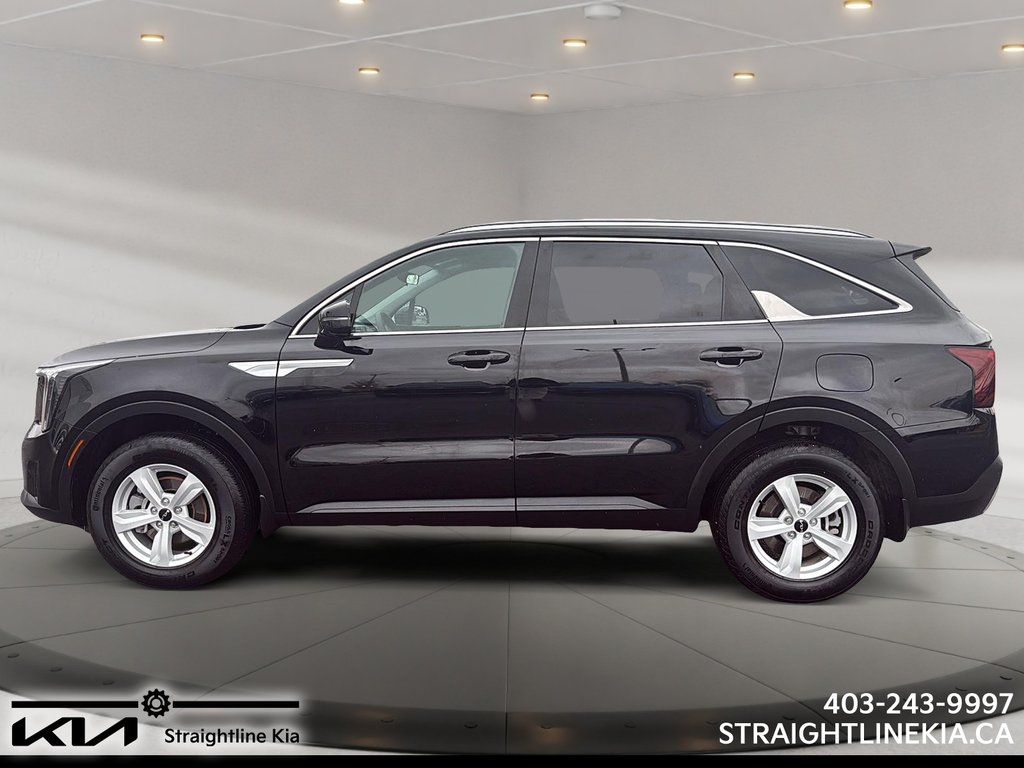 2025 Kia SORENTO LX-4