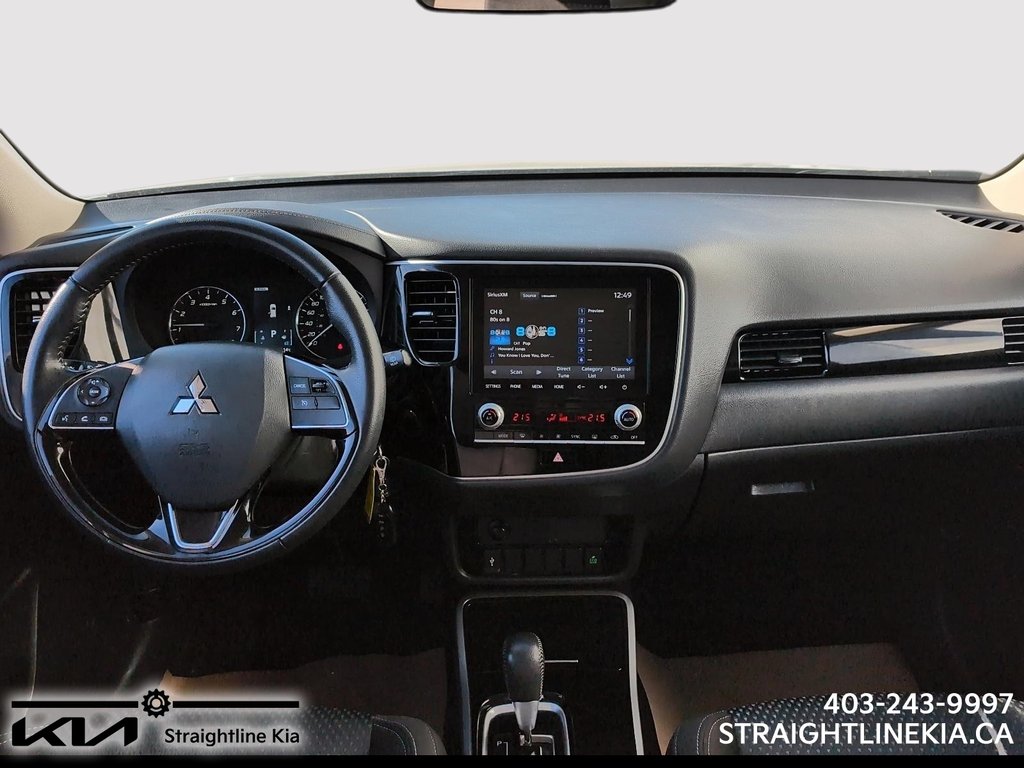 2020 Mitsubishi Outlander ES-7