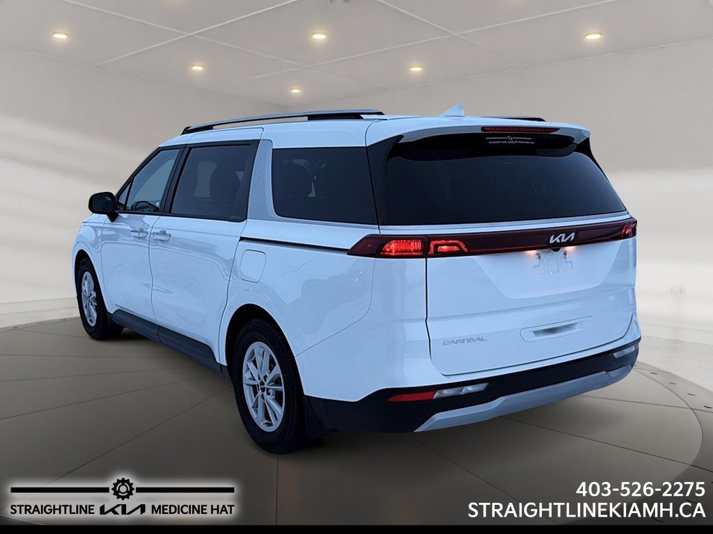 2024 Kia Carnival LX-3