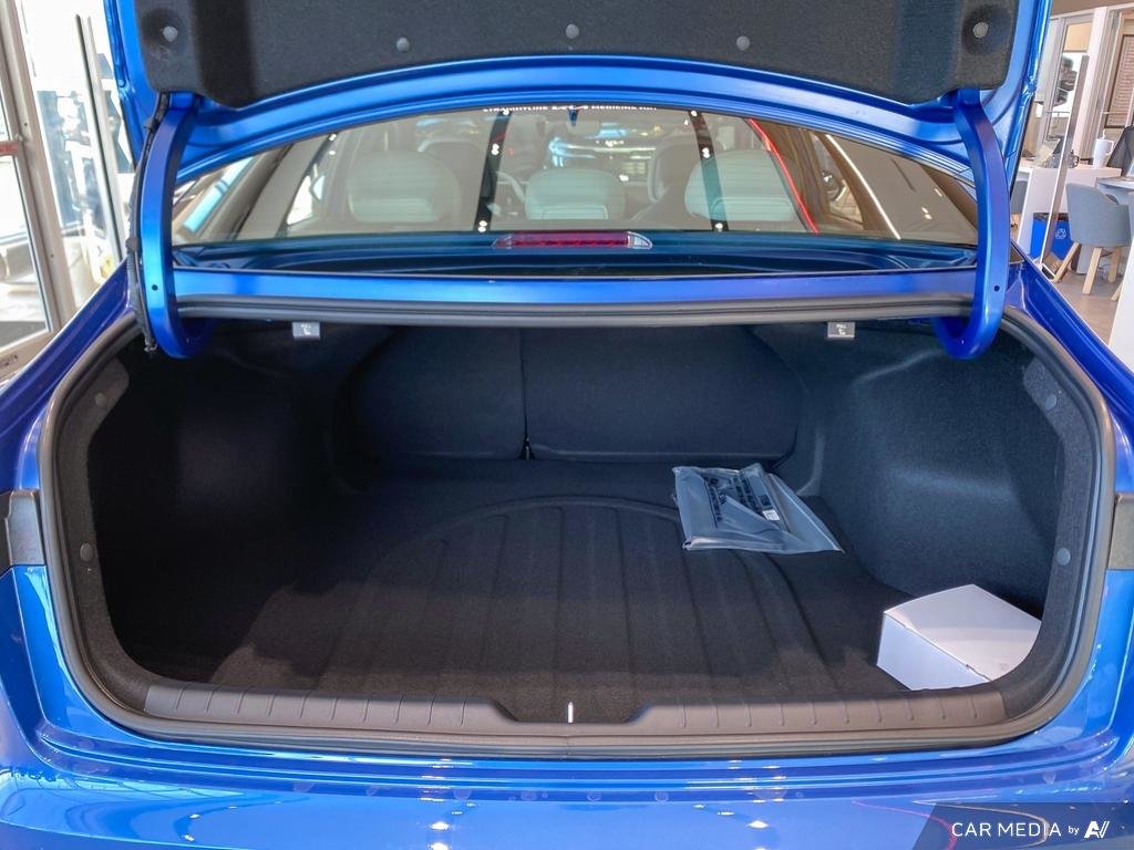 2025 Kia K4 GT-Line Turbo-4