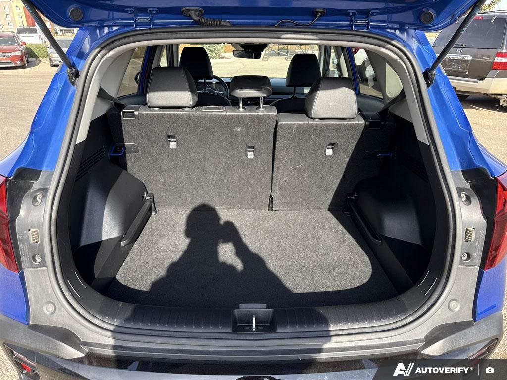 2025 Kia Seltos EX-6