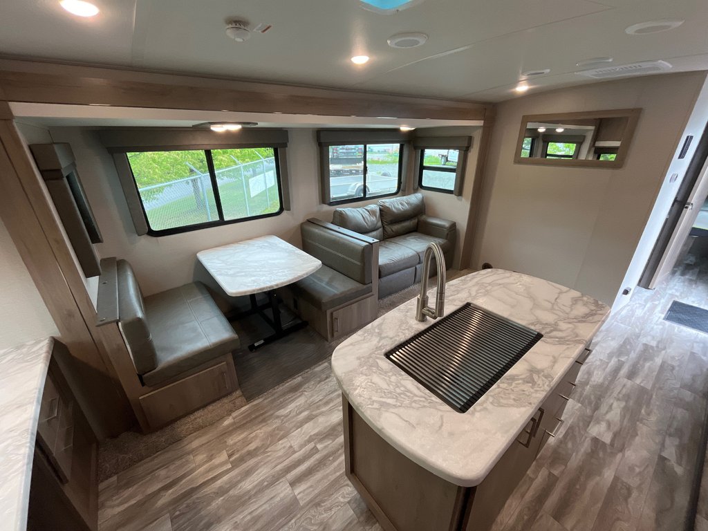 2022 Grand Design Imagine 2670MK in Terrace, British Columbia - 9 - w1024h768px