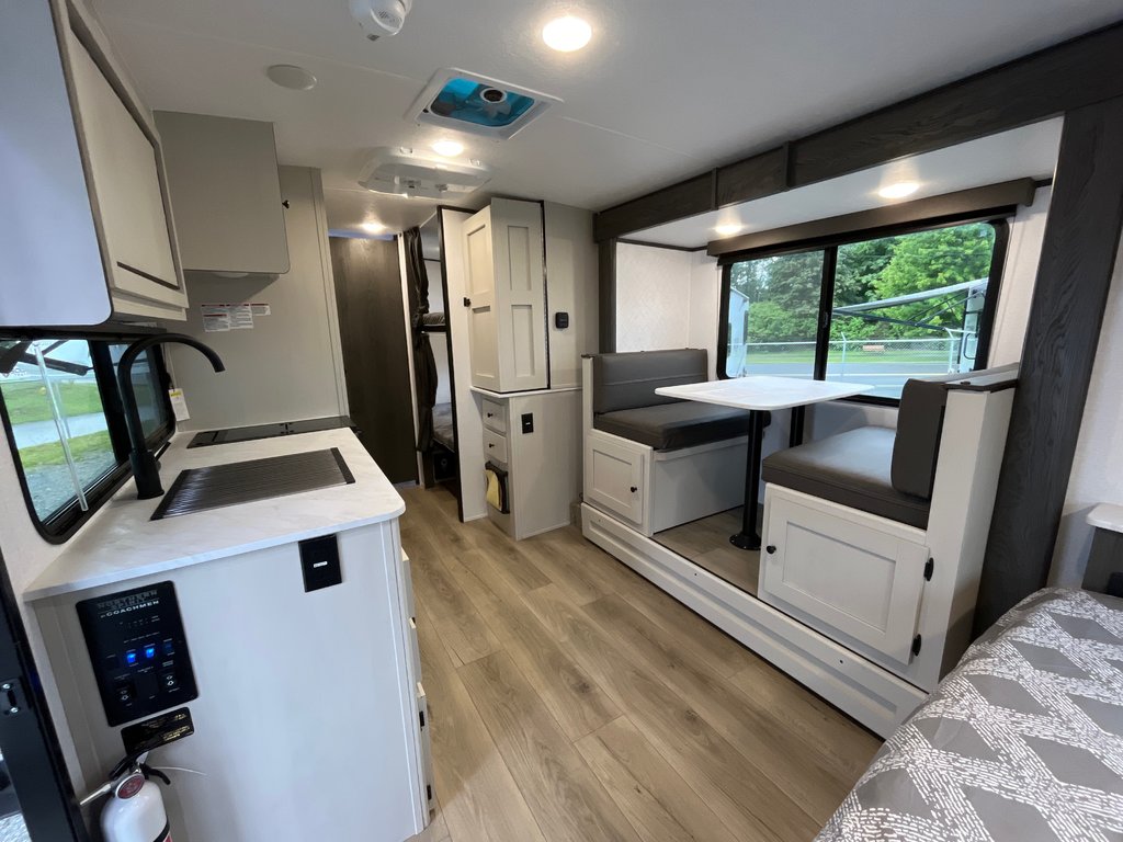 2025 Coachmen Bijou 19BHB in Terrace, British Columbia - 17 - w1024h768px