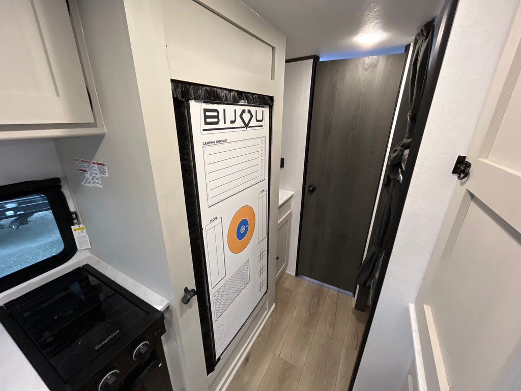 2025 Coachmen Bijou 19BHB in Terrace, British Columbia - 12 - w1024h768px