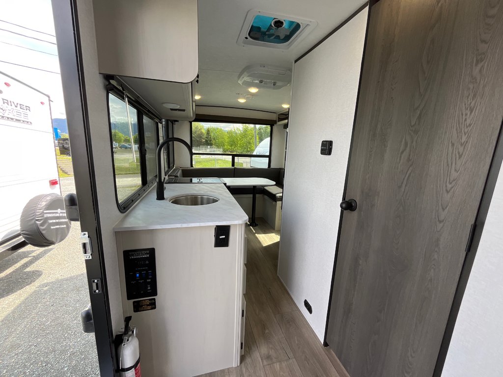 2025 Coachmen Bijou 16RDB in Terrace, British Columbia - 15 - w1024h768px