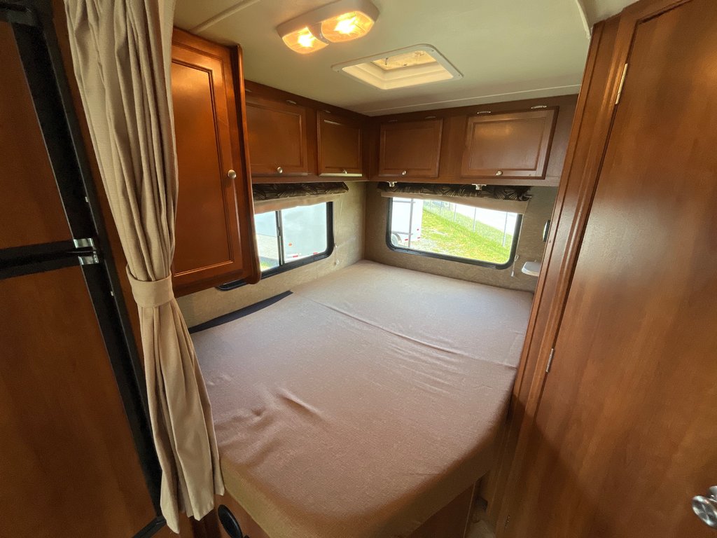 2015 Coachmen Leprechaun 220QB in Terrace, British Columbia - 10 - w1024h768px