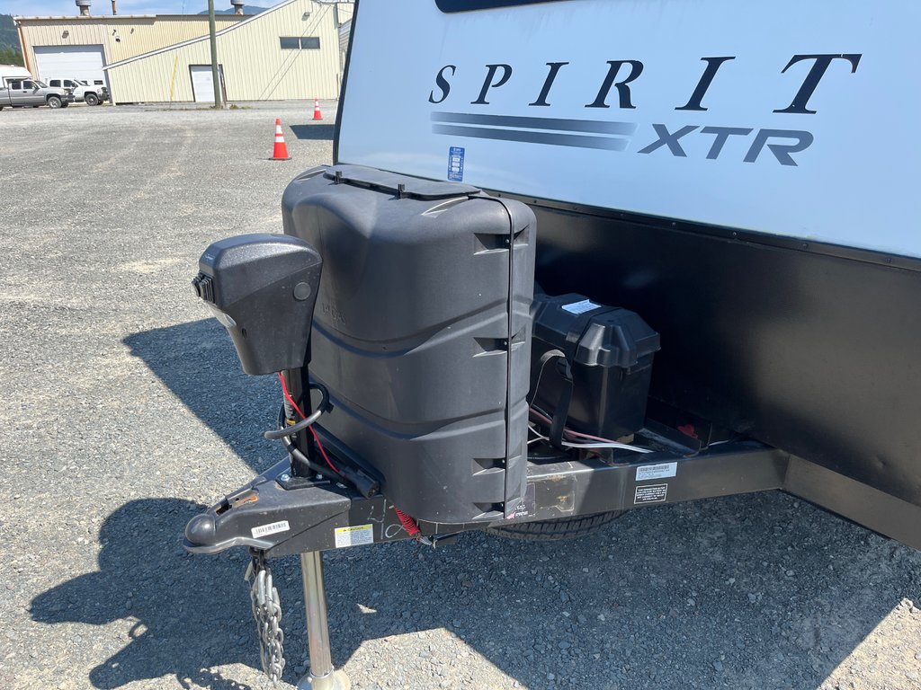2021 Coachmen Northern Spirit DLX SBT2145RBX in Terrace, British Columbia - 2 - w1024h768px