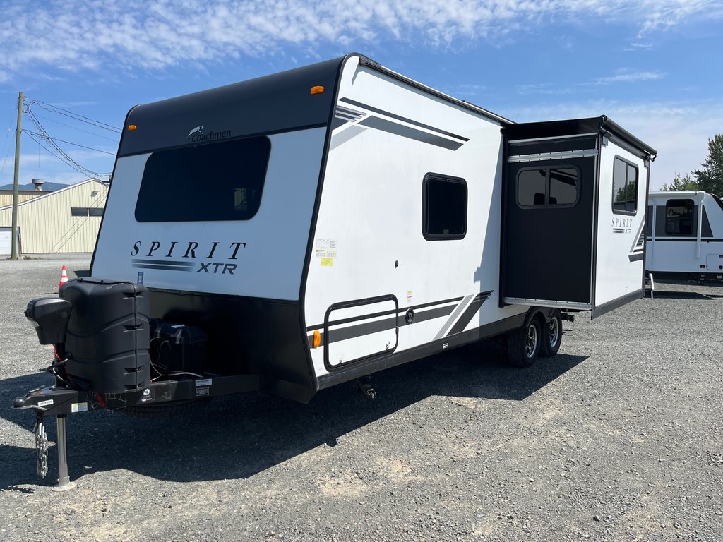 2021 Coachmen Northern Spirit DLX SBT2145RBX in Terrace, British Columbia - 3 - w1024h768px