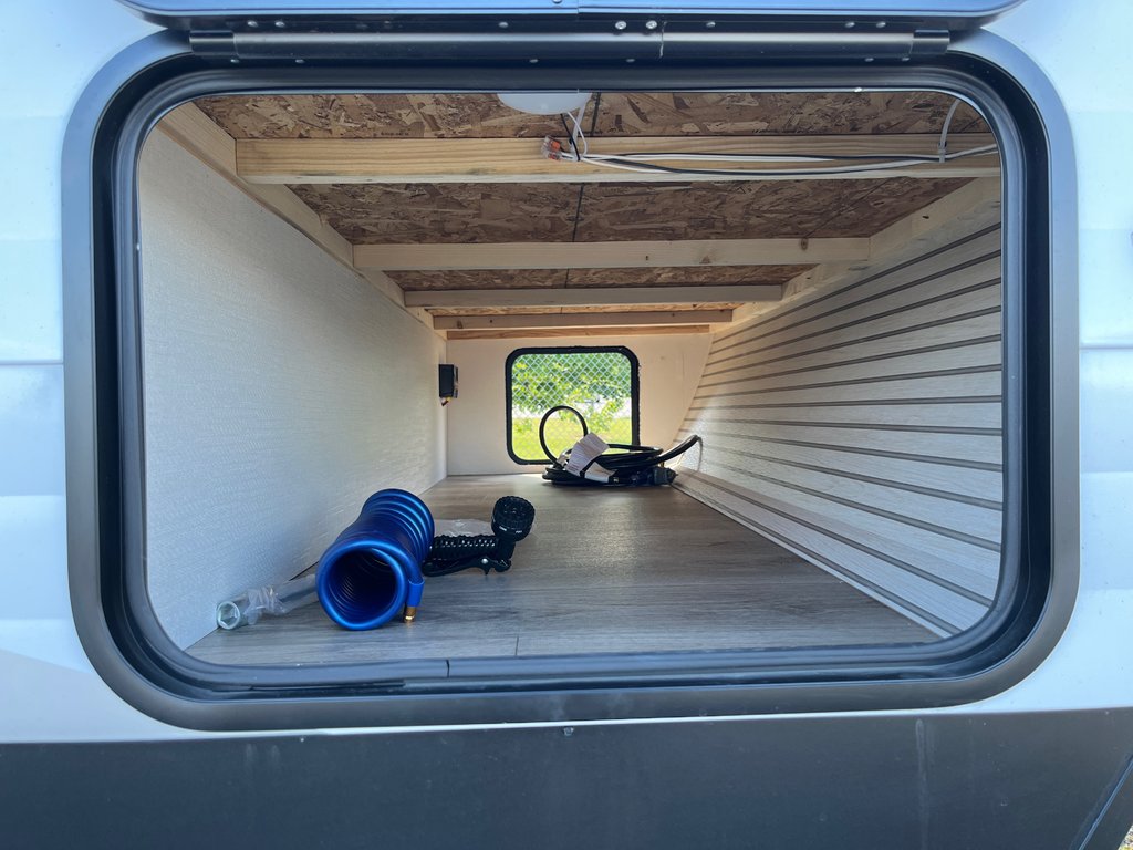 2026 Coachmen Northern Spirit DLX SBT5300QB-53 in Terrace, British Columbia - 5 - w1024h768px