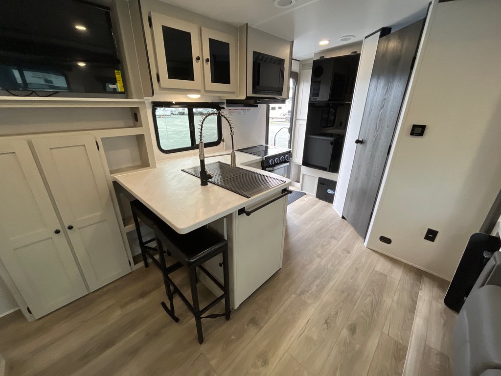 2026 Coachmen Northern Spirit 1943RB in Terrace, British Columbia - 15 - w1024h768px