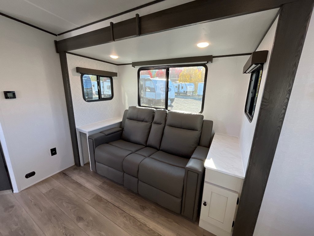 2026 Coachmen Northern Spirit 1943RB in Terrace, British Columbia - 13 - w1024h768px