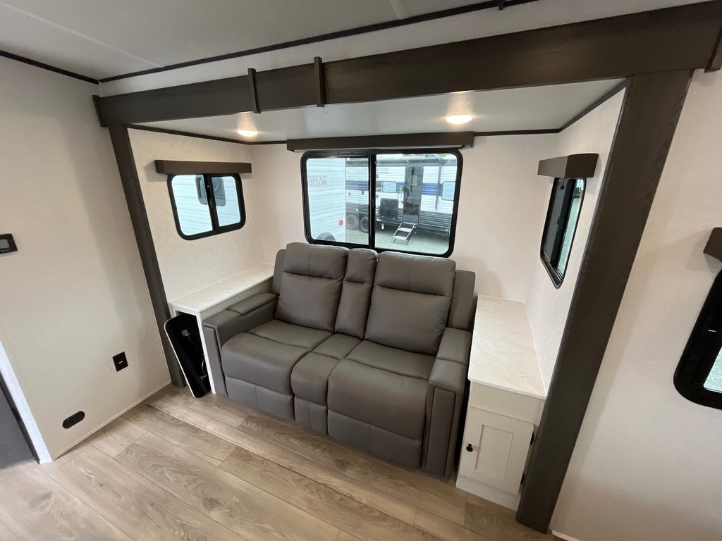 2026 Coachmen Northern Spirit 1943RB in Terrace, British Columbia - 14 - w1024h768px