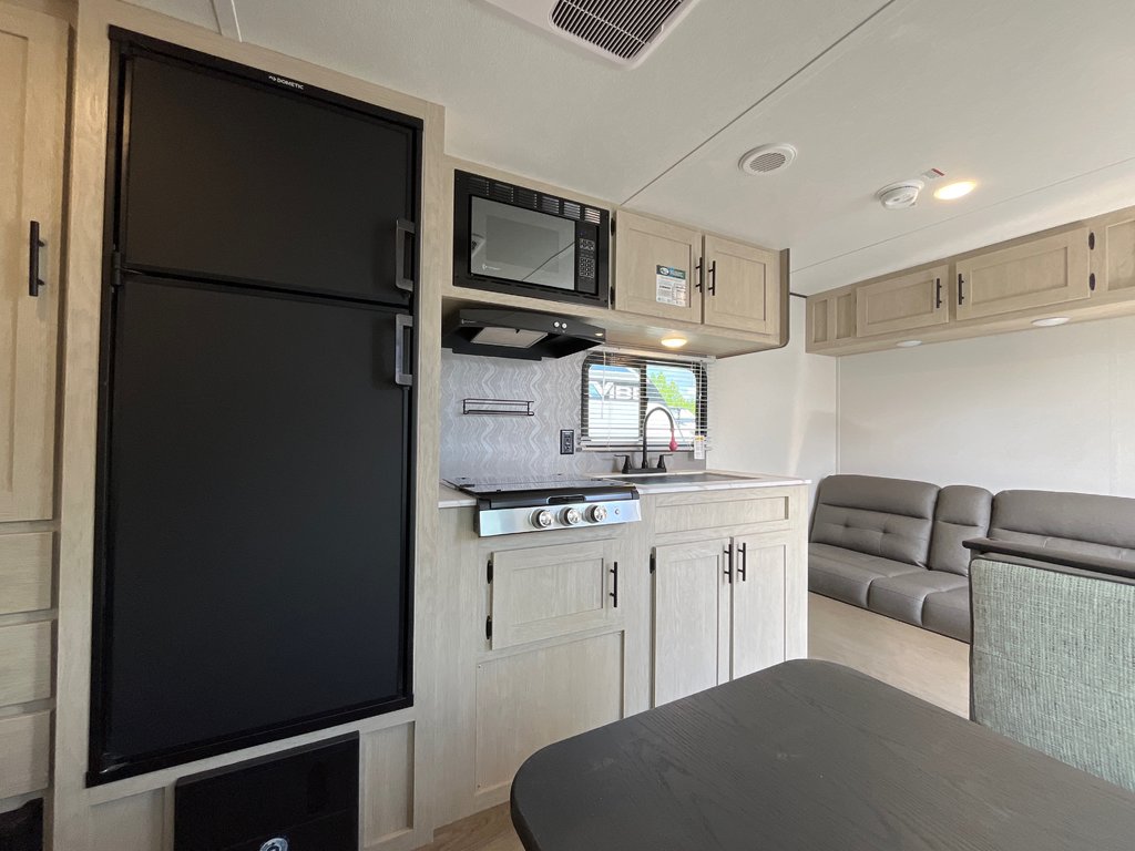 2025 Coachmen Northern Spirit DLX SBT5260BH in Terrace, British Columbia - 8 - w1024h768px