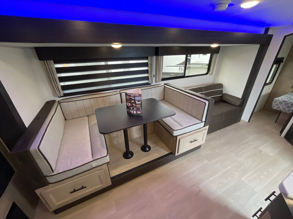 2026 Forest River CHEROKEE GREY WOLF 26KF in Terrace, British Columbia - 10 - w1024h768px