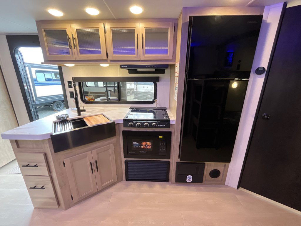 2026 Forest River CHEROKEE GREY WOLF 26KF in Terrace, British Columbia - 11 - w1024h768px