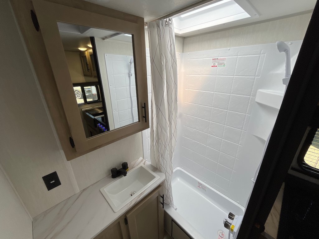 2026 Forest River CHEROKEE GREY WOLF 22CE in Terrace, British Columbia - 10 - w1024h768px