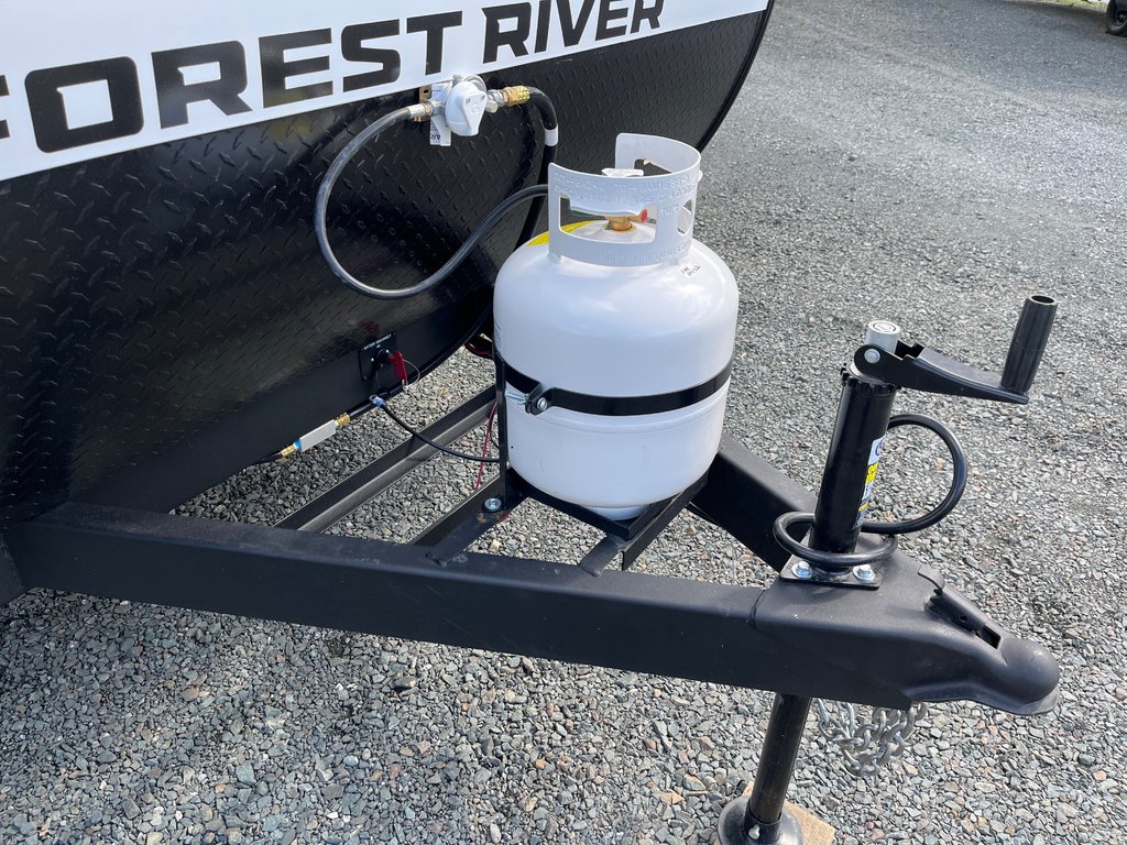 92026 Forest River CHEROKEE WOLF PUP 17JW in Terrace, British Columbia - 2 - w1024h768px