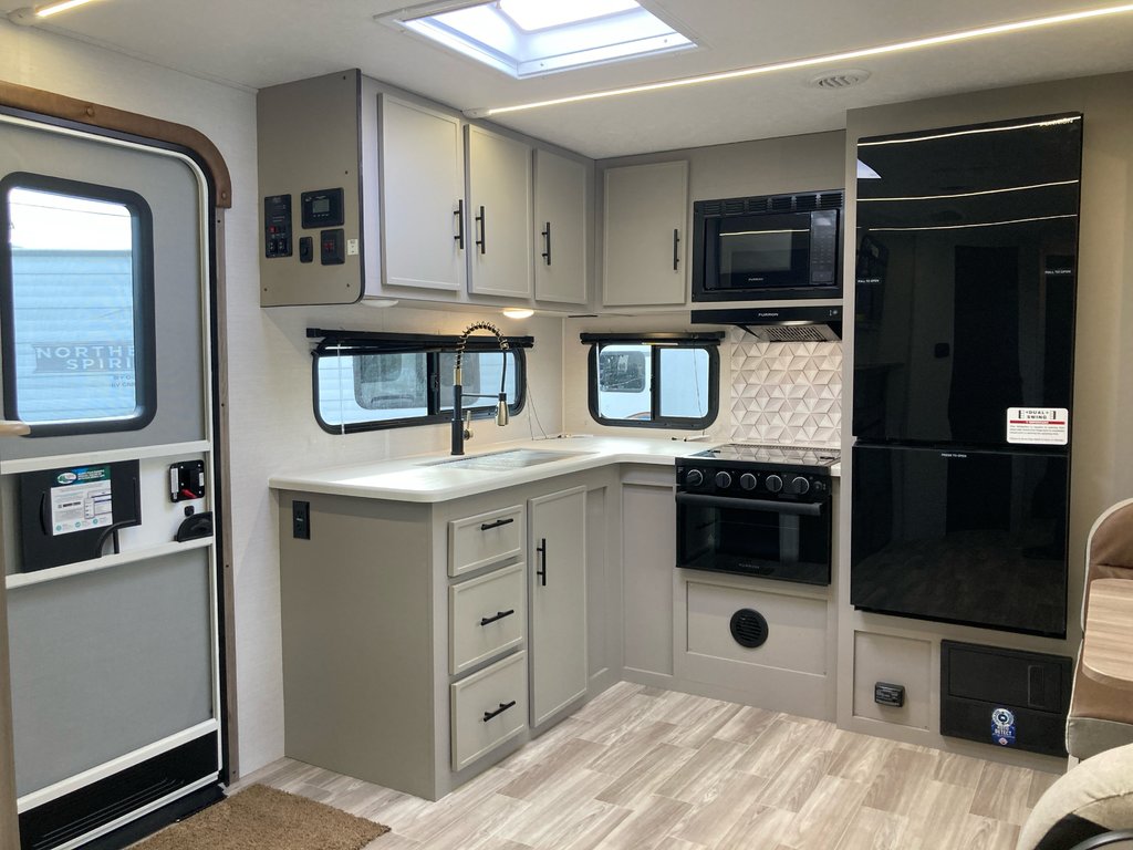 2025 Forest River Vibe 25KR in Terrace, British Columbia - 10 - w1024h768px