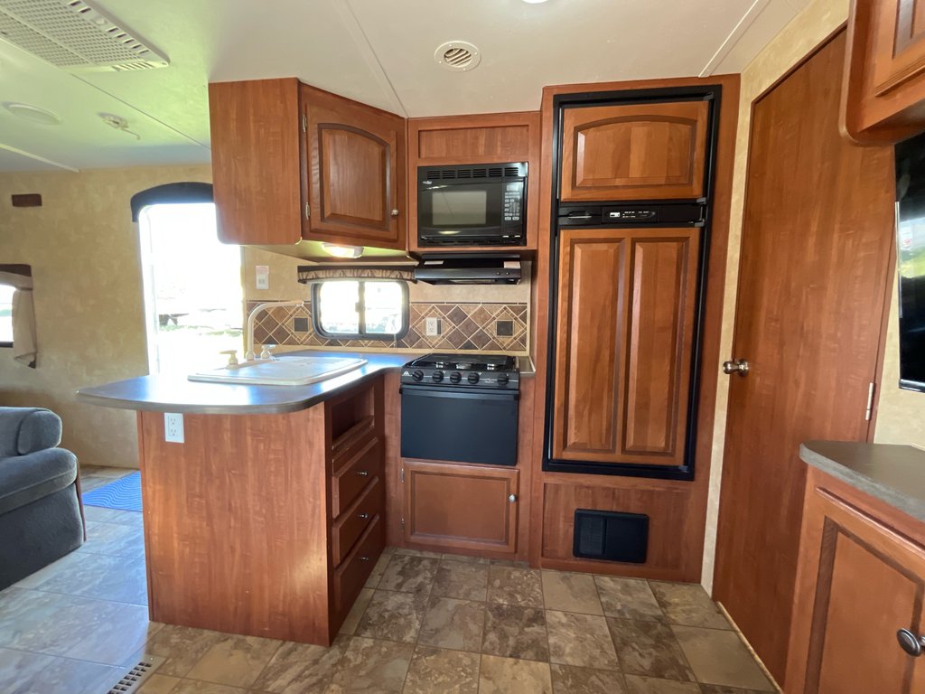 2012 Jayco Jay Flight 24FBS in Terrace, British Columbia - 11 - w1024h768px