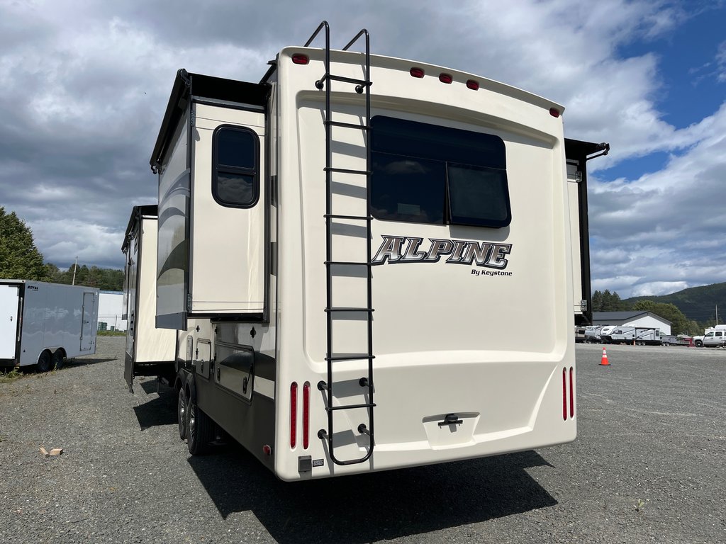 2014 Keystone ALPINE 3620FL in Terrace, British Columbia - 2 - w1024h768px