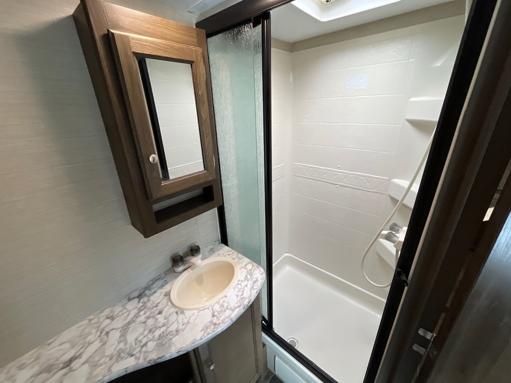 2018 Keystone BULLET 287 QBSWE in Terrace, British Columbia - 13 - w1024h768px