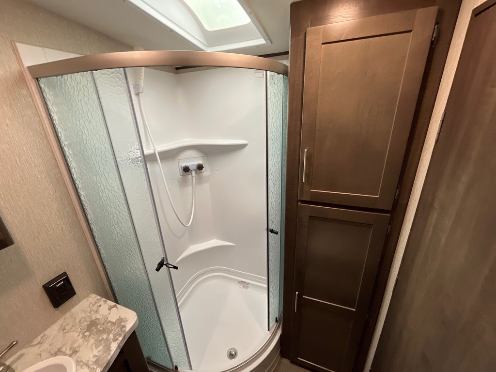 2019 Keystone SUNSET TRAIL SS222RB in Terrace, British Columbia - 9 - w1024h768px