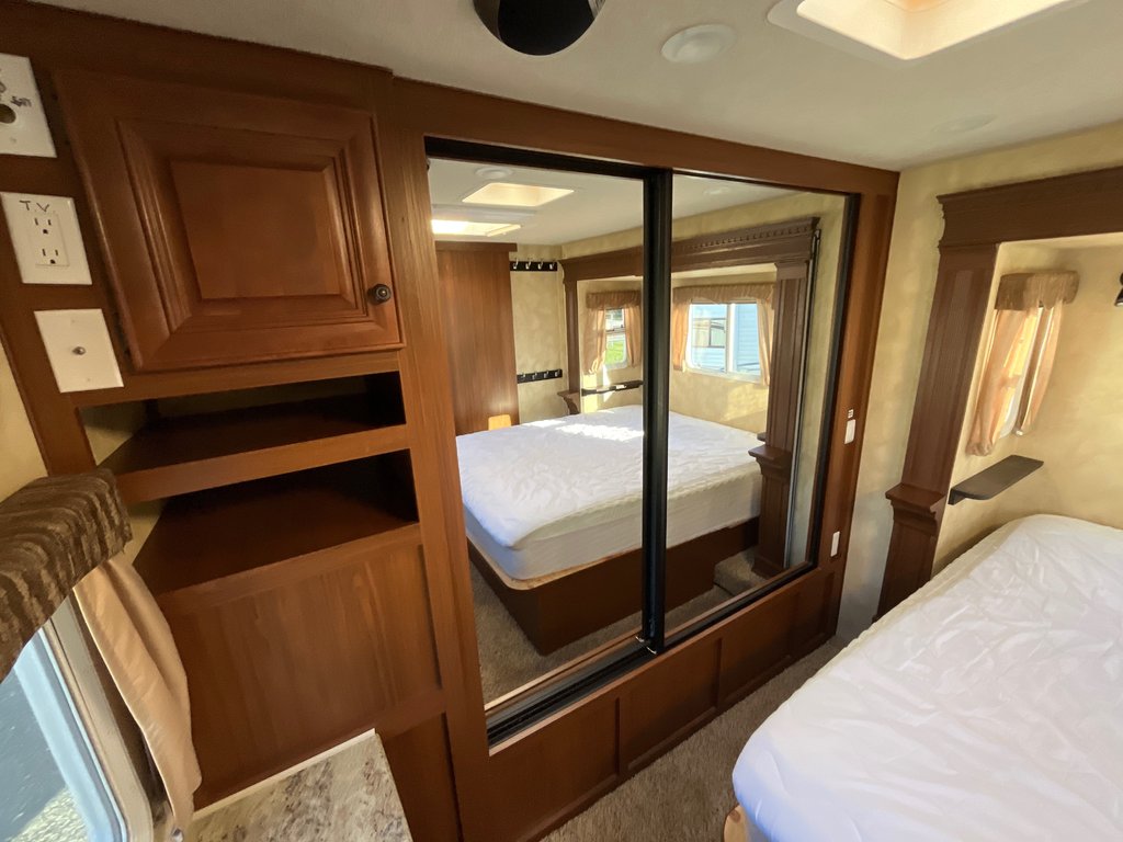 2012 NORTHWOOD ARCTIC FOX 29L in Terrace, British Columbia - 27 - w1024h768px