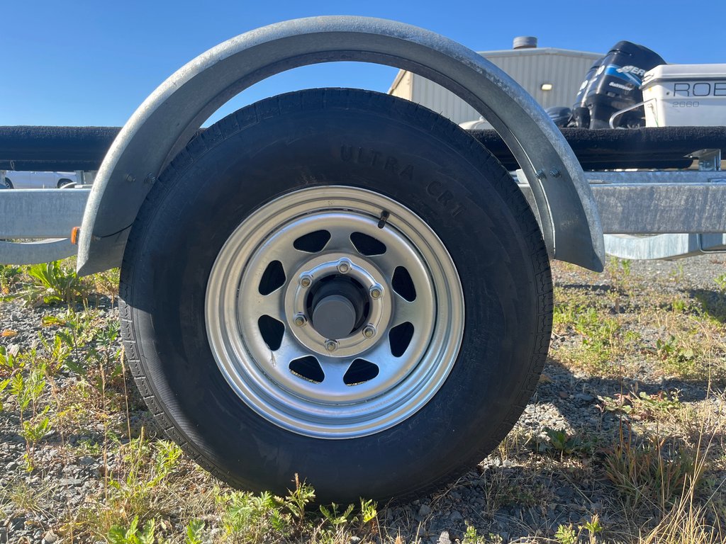 2026 ROAD RUNNER TRAILERS 4 200 in Terrace, British Columbia - 5 - w1024h768px