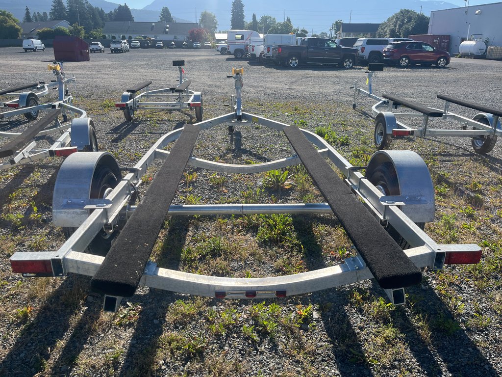 2026 ROAD RUNNER TRAILERS 4 200 in Terrace, British Columbia - 3 - w1024h768px