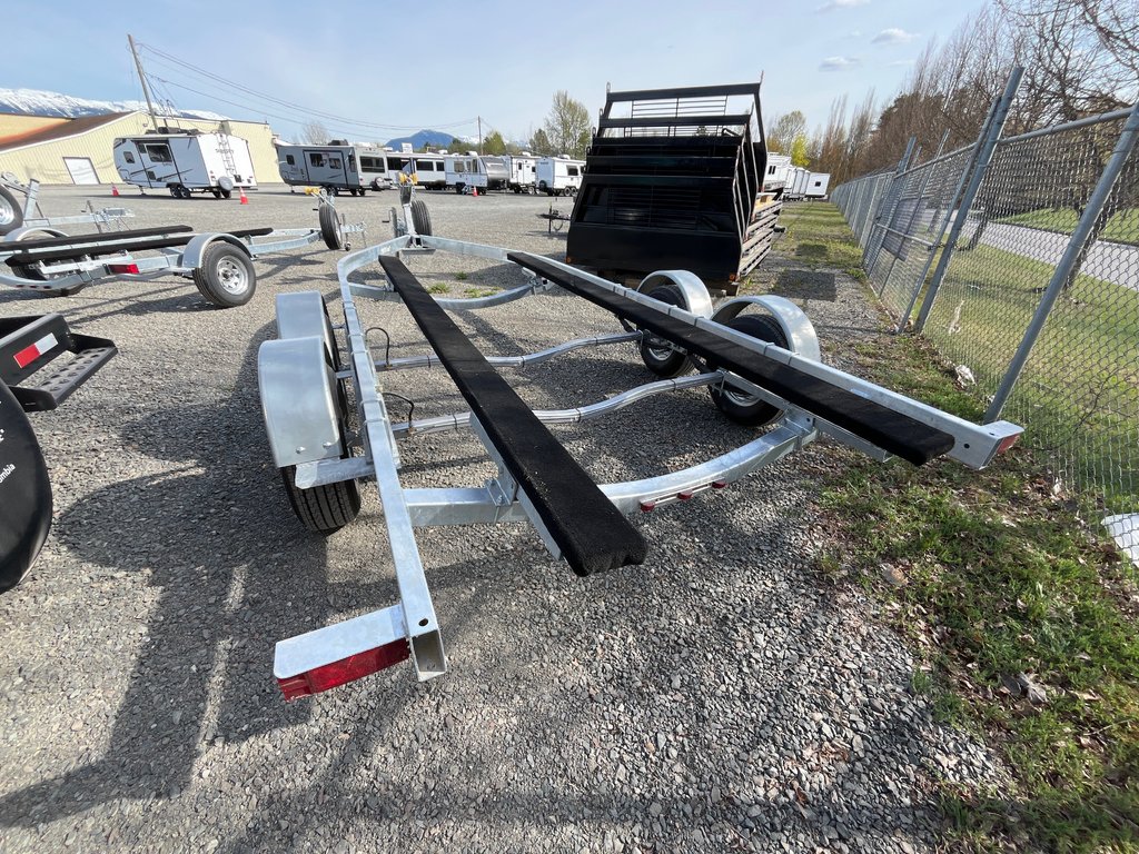 2026 ROAD RUNNER TRAILERS 5 200 in Terrace, British Columbia - 7 - w1024h768px