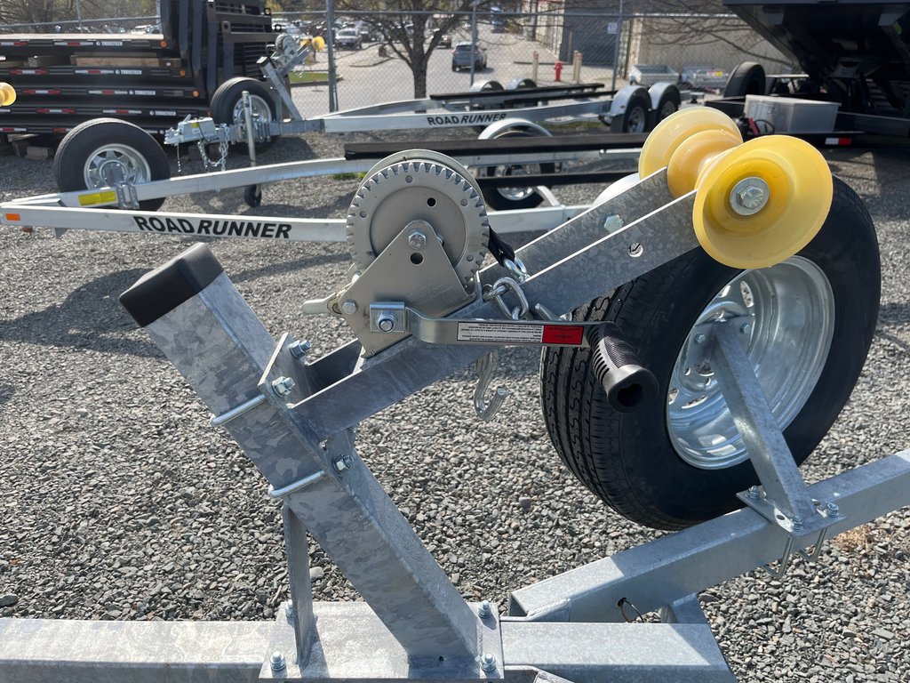 2026 ROAD RUNNER TRAILERS 4 200 in Terrace, British Columbia - 8 - w1024h768px