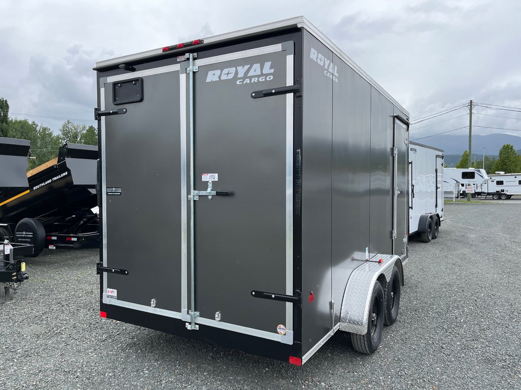 2026 Southland LCHT35-716-86 in Terrace, British Columbia - 3 - w1024h768px