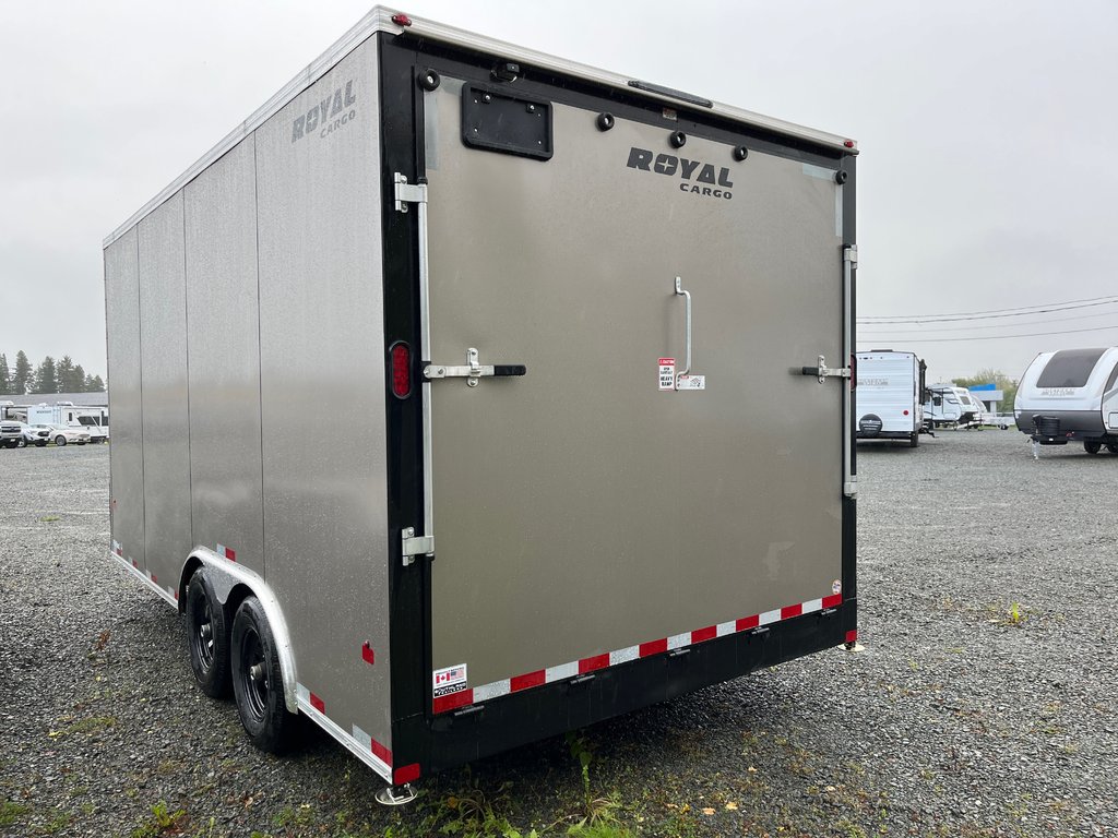 2026 Southland LCHT52-818V-86 ROYAL in Terrace, British Columbia - 3 - w1024h768px
