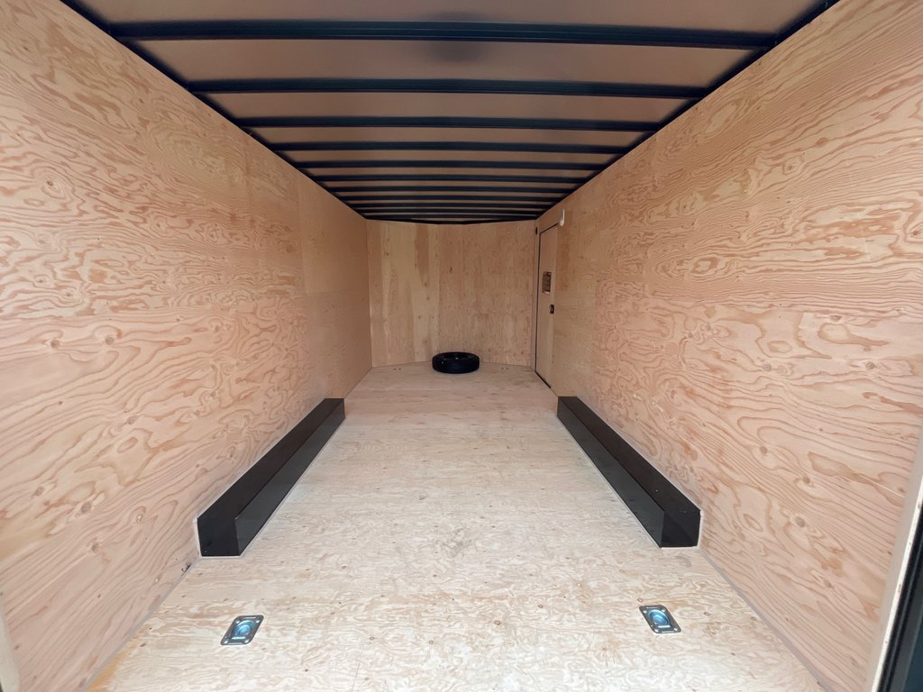 2026 Southland LCHT52-818V-86 ROYAL in Terrace, British Columbia - 5 - w1024h768px