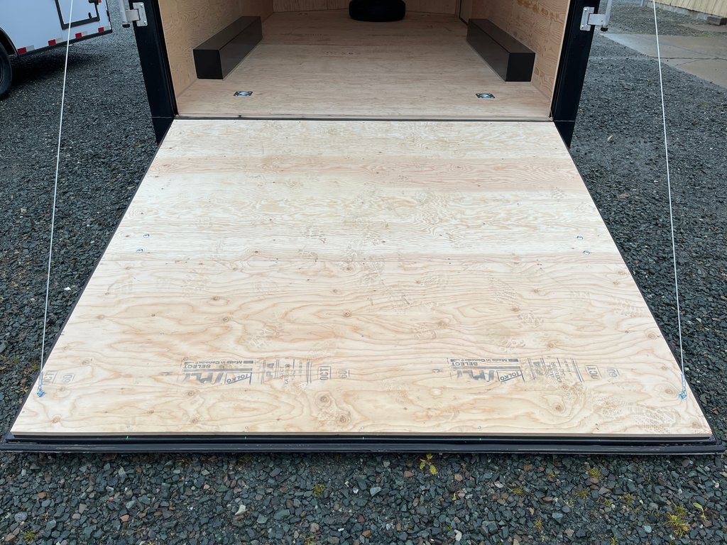 2026 Southland LCHT52-818V-86 in Terrace, British Columbia - 6 - w1024h768px