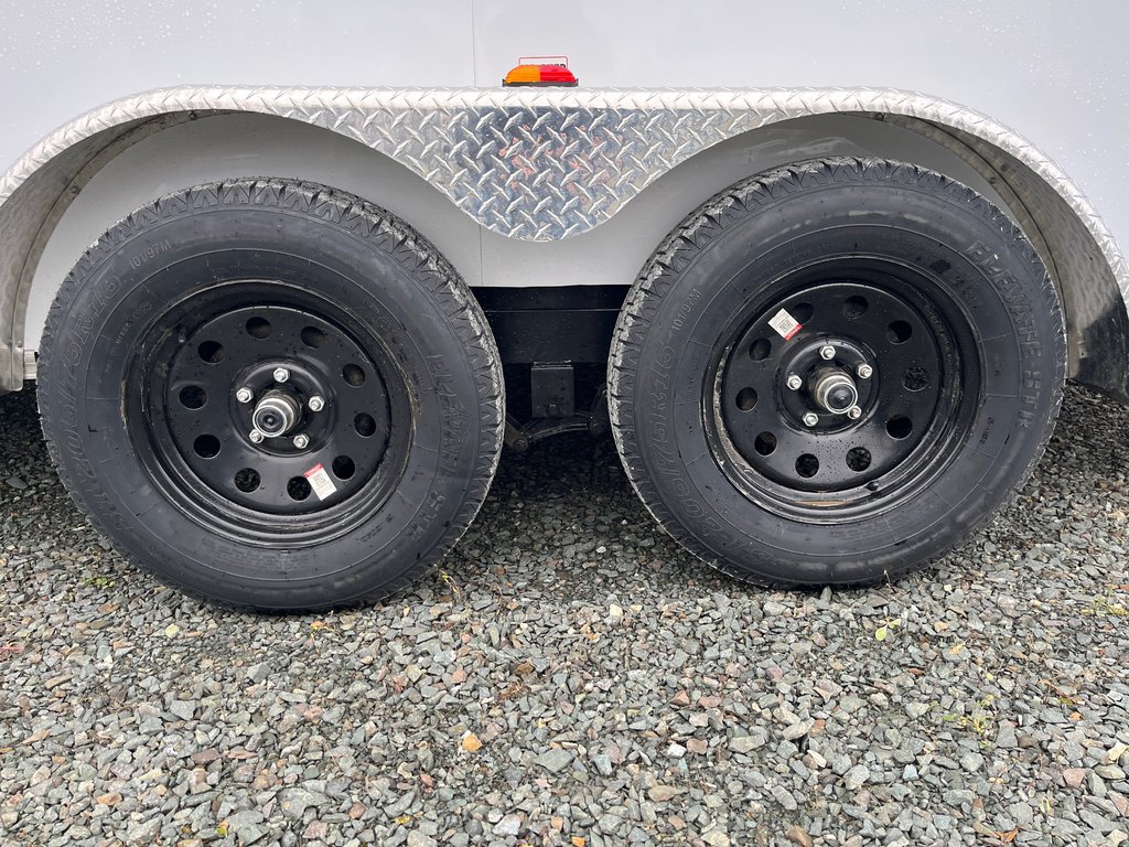 2026 Southland Royal LCHT35-716V-86R LCHT35-716V-86 in Terrace, British Columbia - 6 - w1024h768px