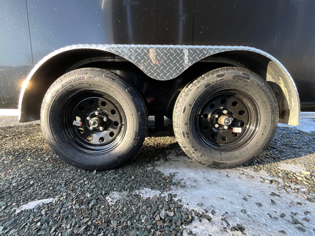 2026 Southland Royal LCHT35-614V-78R in Terrace, British Columbia - 7 - w1024h768px