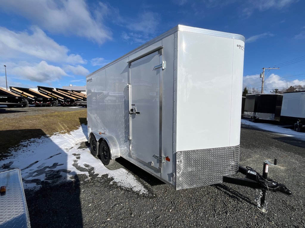 2026 Southland Royal LCHT35-716V-86R in Terrace, British Columbia - 2 - w1024h768px