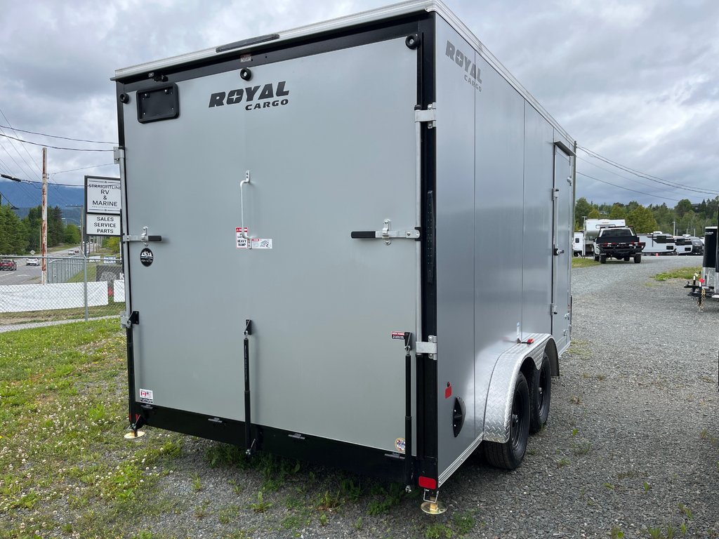 2026 Southland Royal LCHT35-7.516V-86R in Terrace, British Columbia - 3 - w1024h768px
