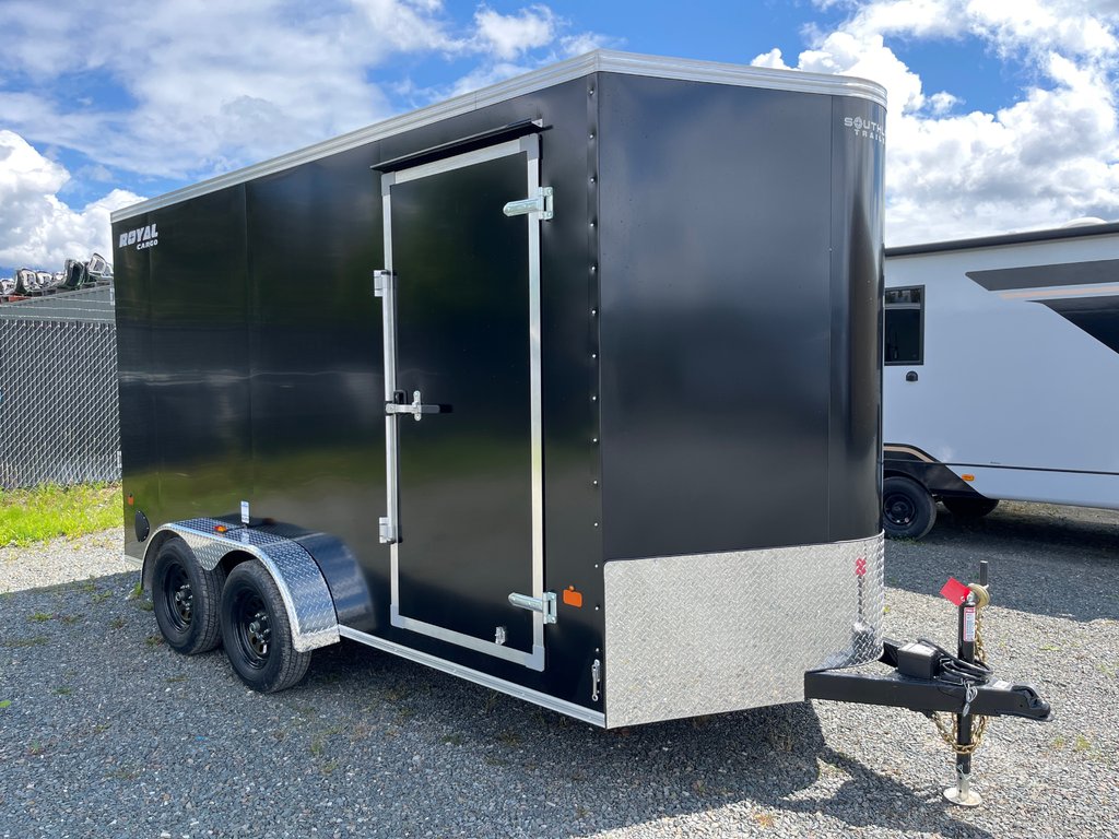 2026 Southland Royal LCHT35-716V-86R in Terrace, British Columbia - 8 - w1024h768px
