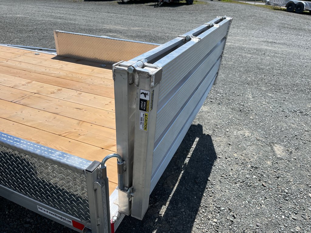 2026 Stronghaul UASS-82x12-DR in Terrace, British Columbia - 2 - w1024h768px